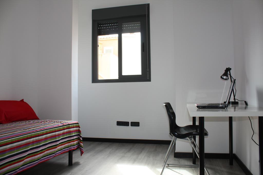 Residencia Mayol - Только для взрослых Пальма-де-Майорка Номер фото